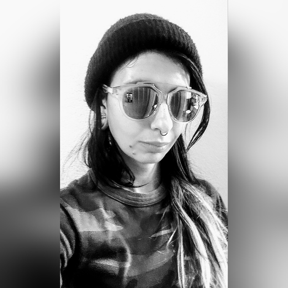 Mirrored Lens Round Aviator Unisex Sunglasses - Picture 2 of 6